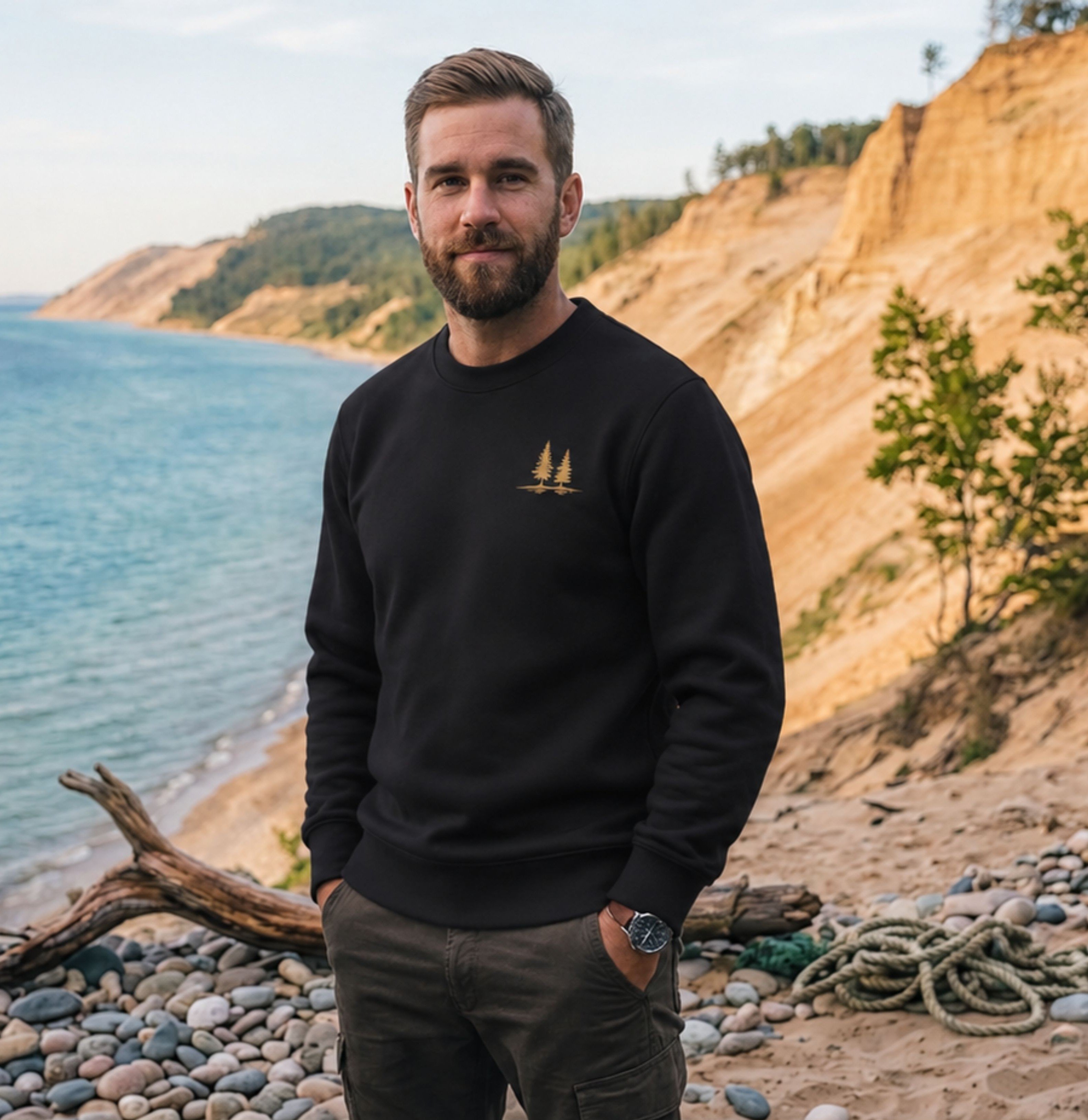 First Cast Signature Crewneck, Black